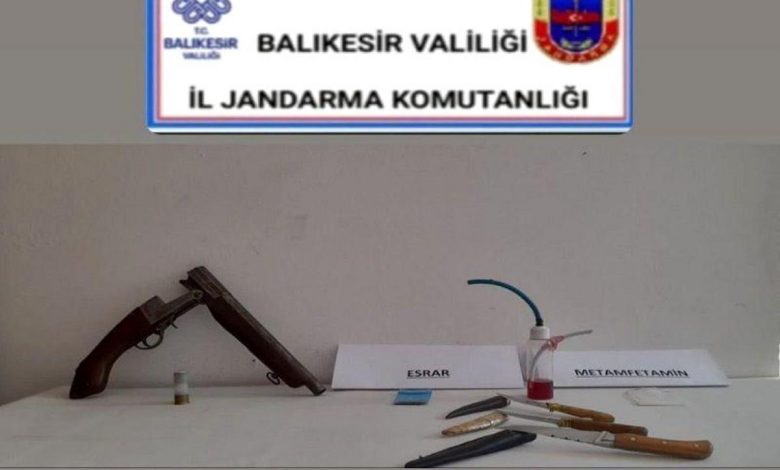 Son dakika haberi: Balıkesir'de 'Huzur' operasyonu: 61 gözaltı