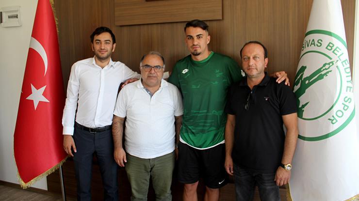 Alperen Erdinç, Sivas Belediyespor’a transfer oldu