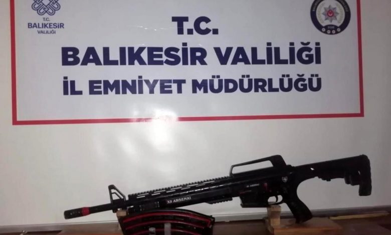 Son dakika haberi... Balıkesir'de polis ve jandarma suçlulara göz açtırmıyor