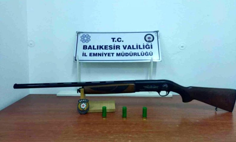 Balıkesir'de polisten Huzur Operasyonu: 25 gözaltı