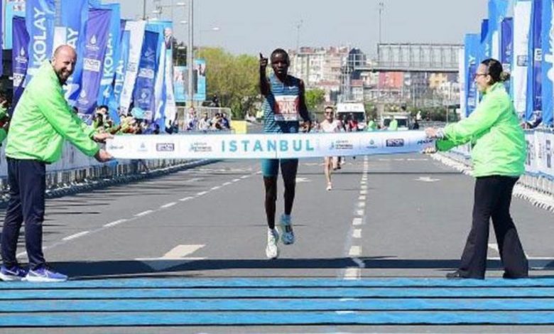 18. İstanbul Yarı Maratonu'nda Kenyalı Daniel Simiu Ebenyo 1. oldu